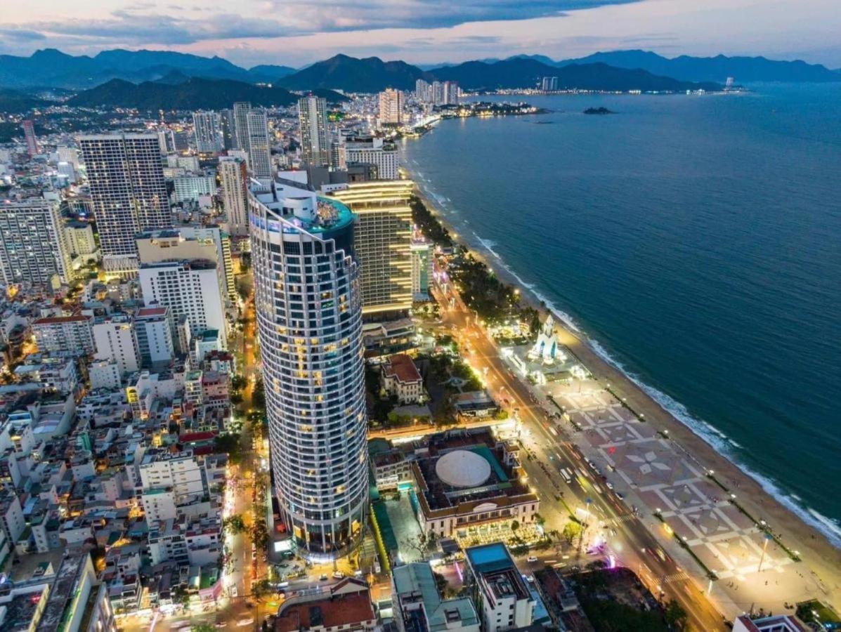 Can Ho Panorama Nhin Toan Canh Bien Nha Trang Exterior foto
